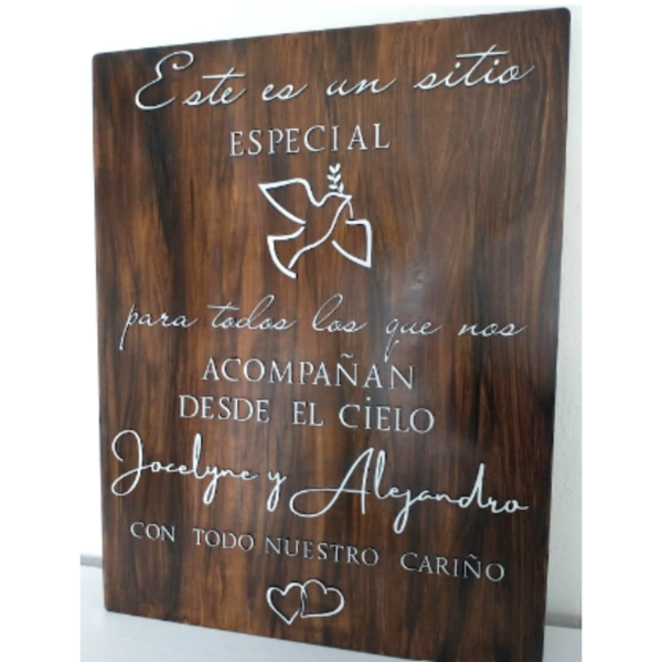 Tablas "EN MEMORIA DE..."