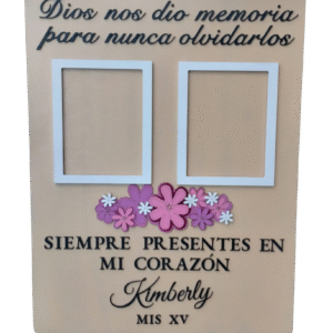 Cartel "En Memoria de"