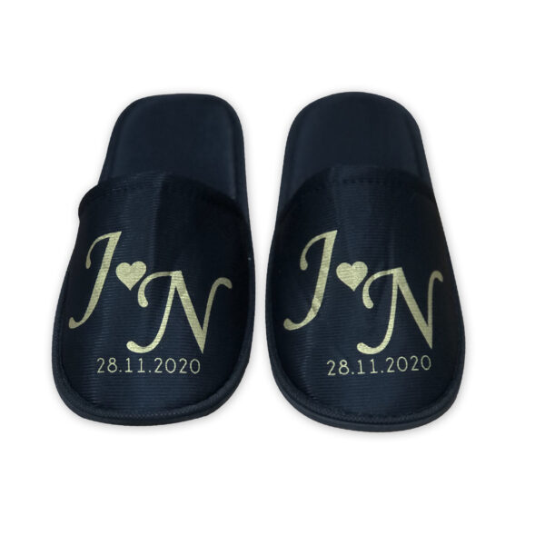 05.Pantuflas Iniciales con Corazón
