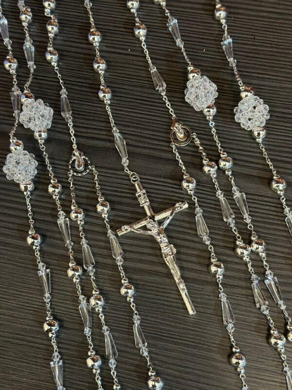 01. Lazo Plateado con Cristales