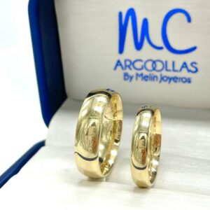 Argollas confort en oro amarillo