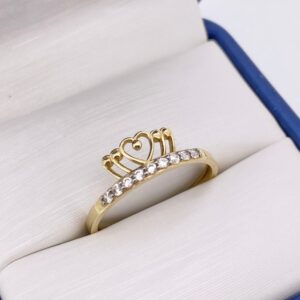 Anillo Corazón con 15, Talla 8.5