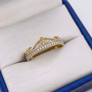 Anillo Corona con piedras