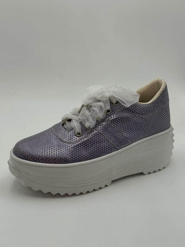 06.Tenis Modelo 611