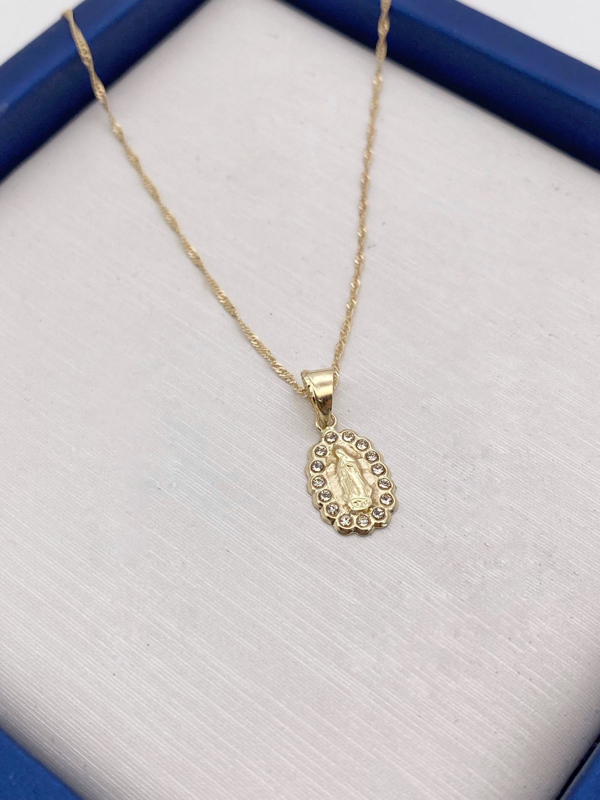 Cadena De Oro Virgencita de Luz