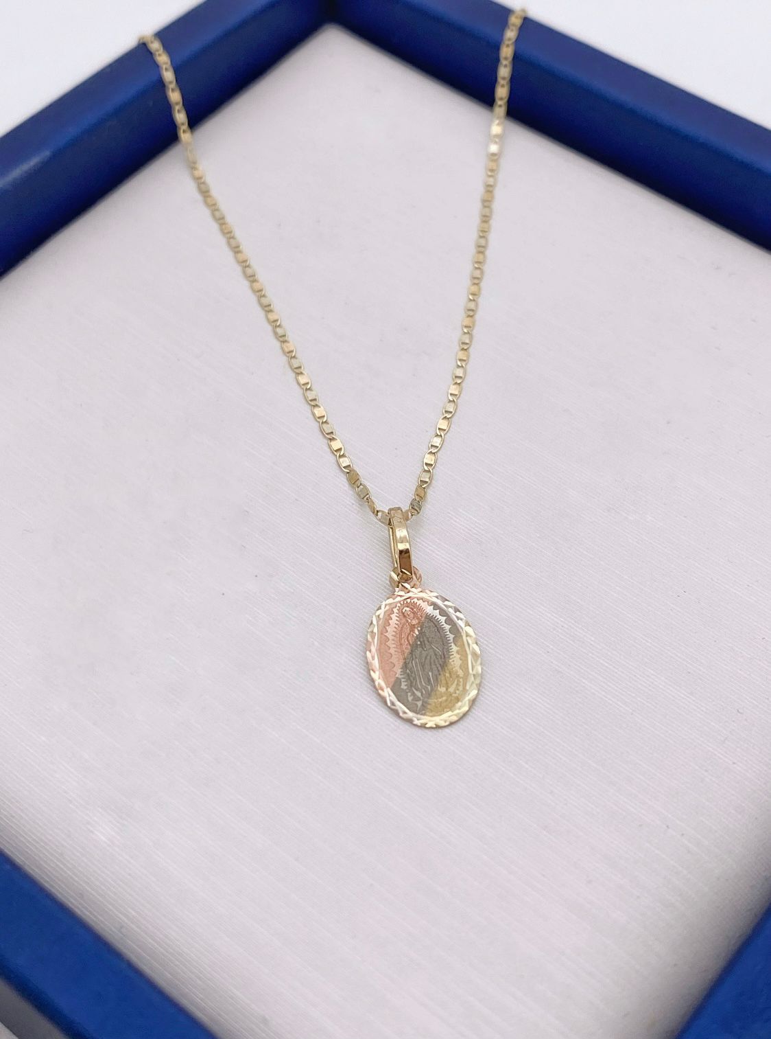 Cadena de 3 Oros Virgen