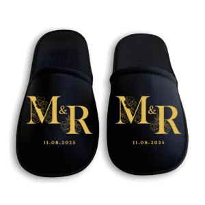 43.iniciales con flores y fecha