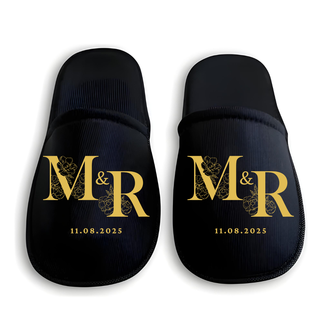 43.iniciales con flores y fecha